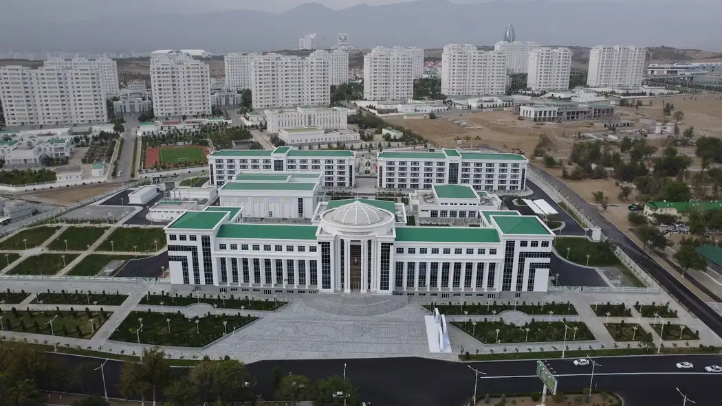Кампус Академия государственной службы при Президенте Туркменистана, Ashgabat