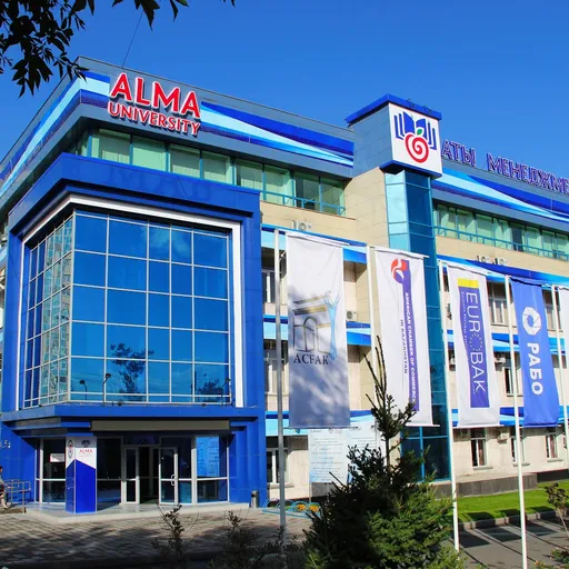 Логотип Алматы Менеджмент Университет, Almaty