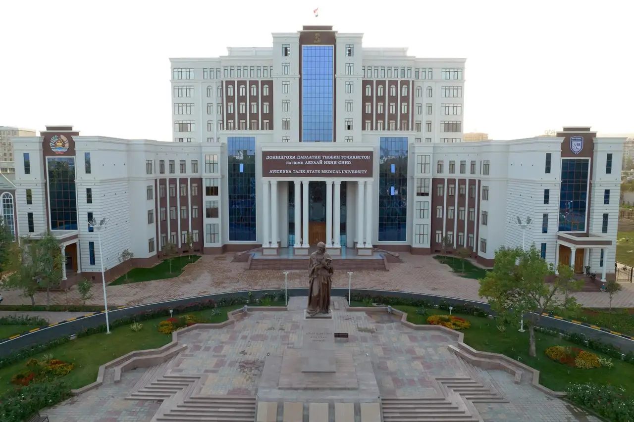 Здание Таджикский государственный медицинский университет имени Абуали ибни Сино, Dushanbe