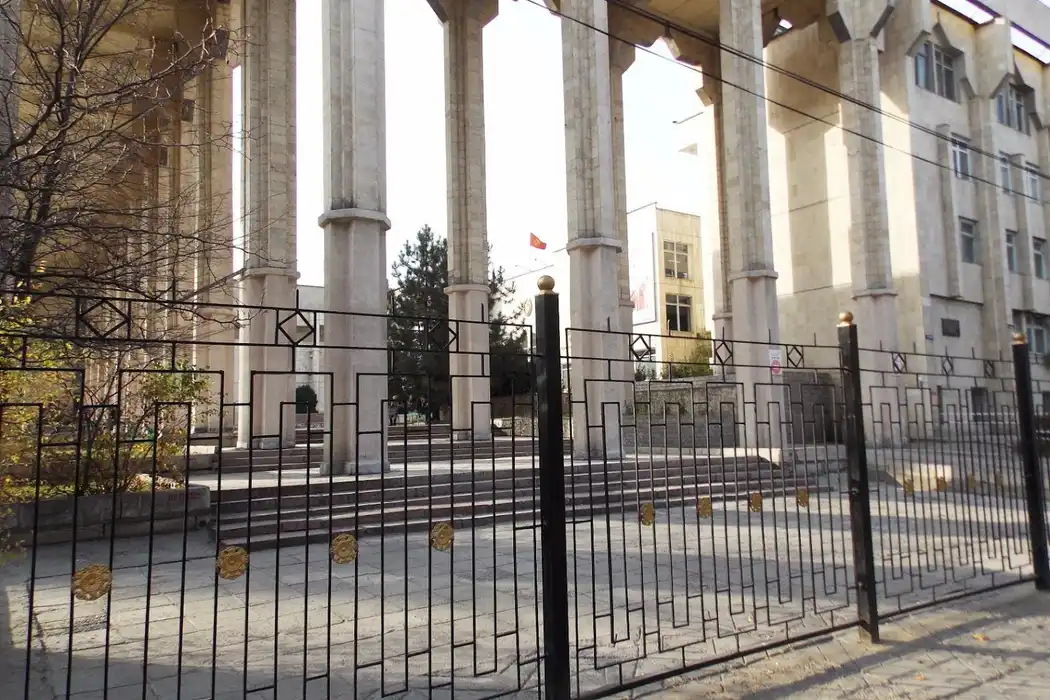 Бишкекский государственный университет имени Кусеина Карасаева, Bishkek — фото 8